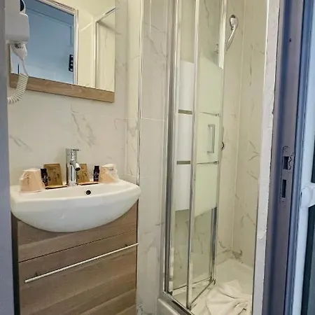 Hotel Louvain Parigi