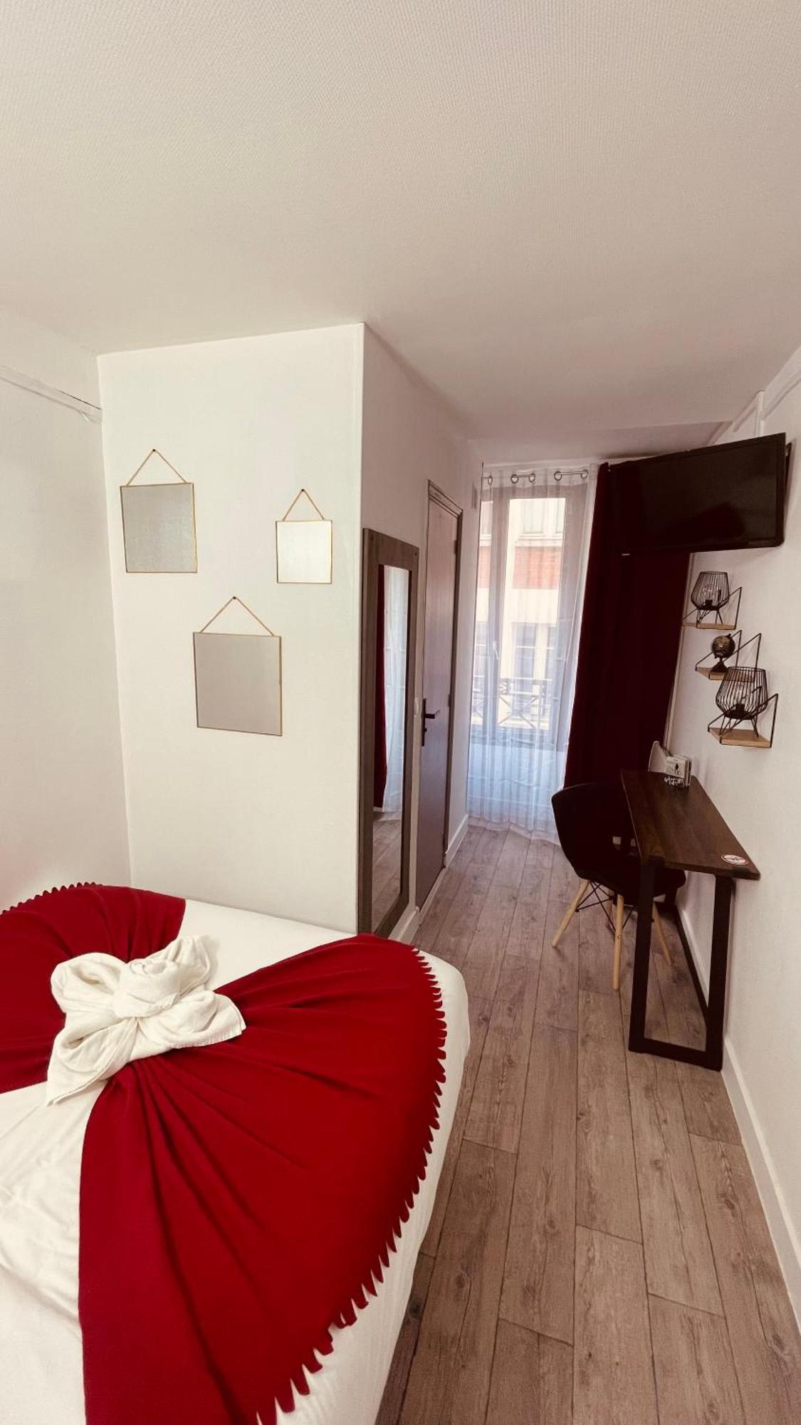 Hotel Louvain Parigi